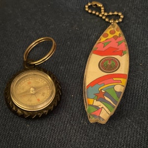 Needle pointing North South Keychain. Surfing Board Keychain Vintage