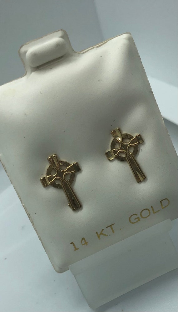 14K Solid Yellow Gold Earrings Celtic Cross Stud … - image 3