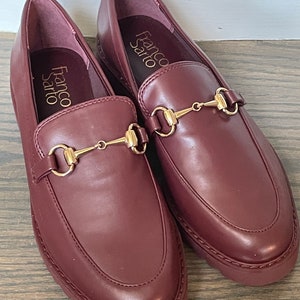 Franco Sarto Carson women’s Loafers Burgandy Size 7
