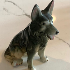 Vintage Keramos Vienna Austria Ceramic German Shepherds Dog 3.5”Figurine