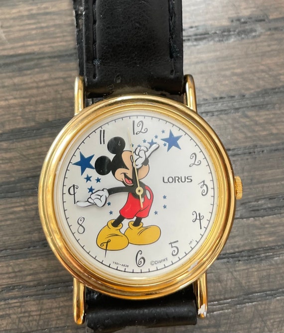 Lorus Mickey Mouse Wrist Watch Women Vintage 1990,