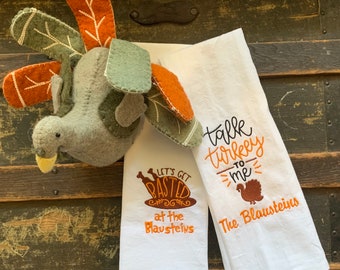 Thanksgiving Dish Towel, Personalized Thanksgiving, Thanksgiving decor, Hostess Gift,  Thanksgiving Hand Towel, Personalized Dish Towel