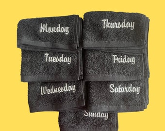 Days of the Week Washcloth Set, 7 Embroidered Washcloths, Days of the Week Gift, Gift for Grads, Baby Shower Gift, Back to School