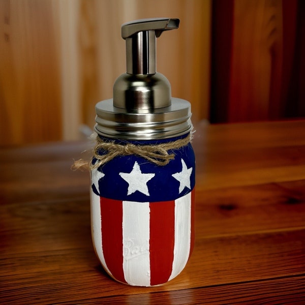 Americana Mason Jar Hand Soap Dispenser / Mason Jar Bath Decor / Soap Dispenser / Painted Mason Jars