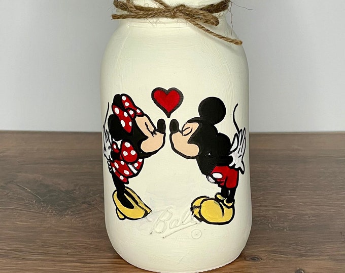 Mickey & Minnie Mouse Valentine's Day Mason Jar