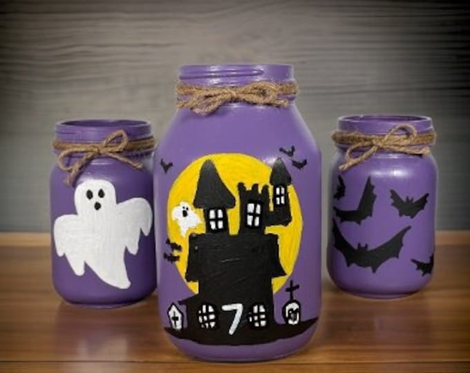 Halloween Mason Jars / Haunted House Mason Jars / Halloween Decor / Painted Mason Jars