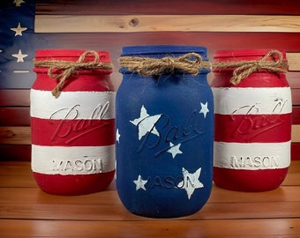 American Flag Mason Jars / Mason Jar Centerpiece / 4th of July Mason Jars / 4th of July Decor / Painted Mason Jars