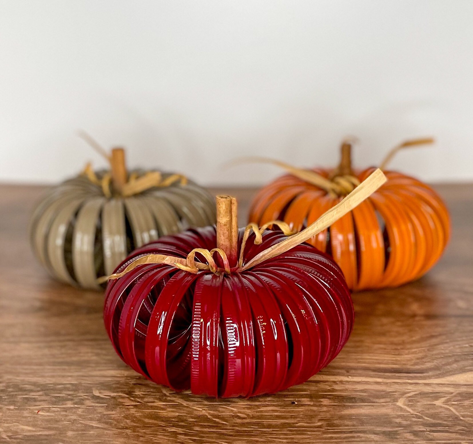 Mason Jar Lid Pumpkins