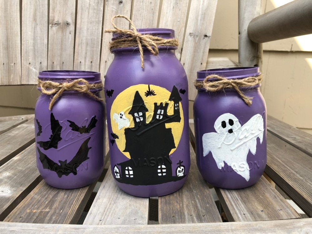 Halloween Mason Jars / Haunted House Mason Jars / Halloween Decor / Painted Mason Jars