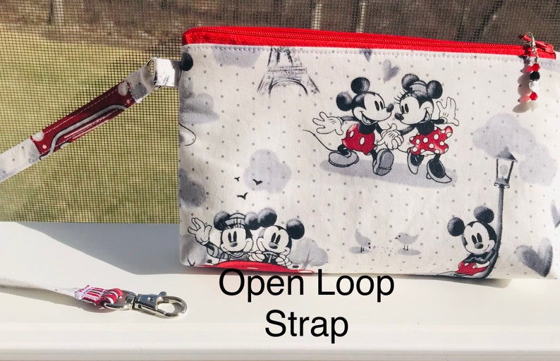 Perfect Zip Wristlet Bag Midnight flowers