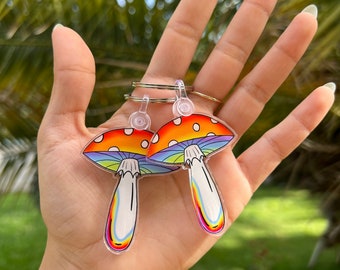 Rainbow Mushroom Keychain / Acrylic Fungi Keychain / Mushroom Keyring / Fungus Keychain / Nature Keychain / Pride Keychain / LGBTQ Keychain