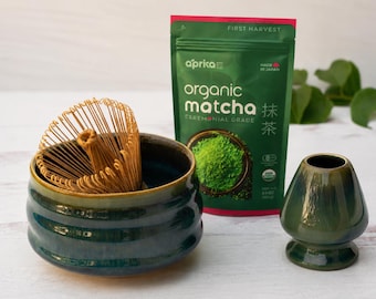 Matcha Starter Set – Handmade Ceramic Bowl with Whisk & Holder