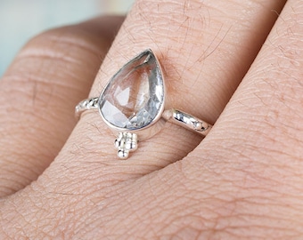 Bohemian Simple Minimalism Ring Wire Wrapped Ring Cracked Crystal Quartz Ring Quartz Gemstone Faceted Ring