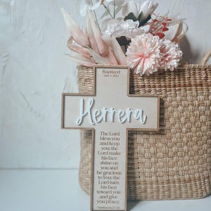 Cruz de bautismo personalizada / Regalo de bautizo para niños / Regalo de dedicación / Dedicación de bebé personalizada / Cruz bohemia / Regalo de bautismo personalizado /