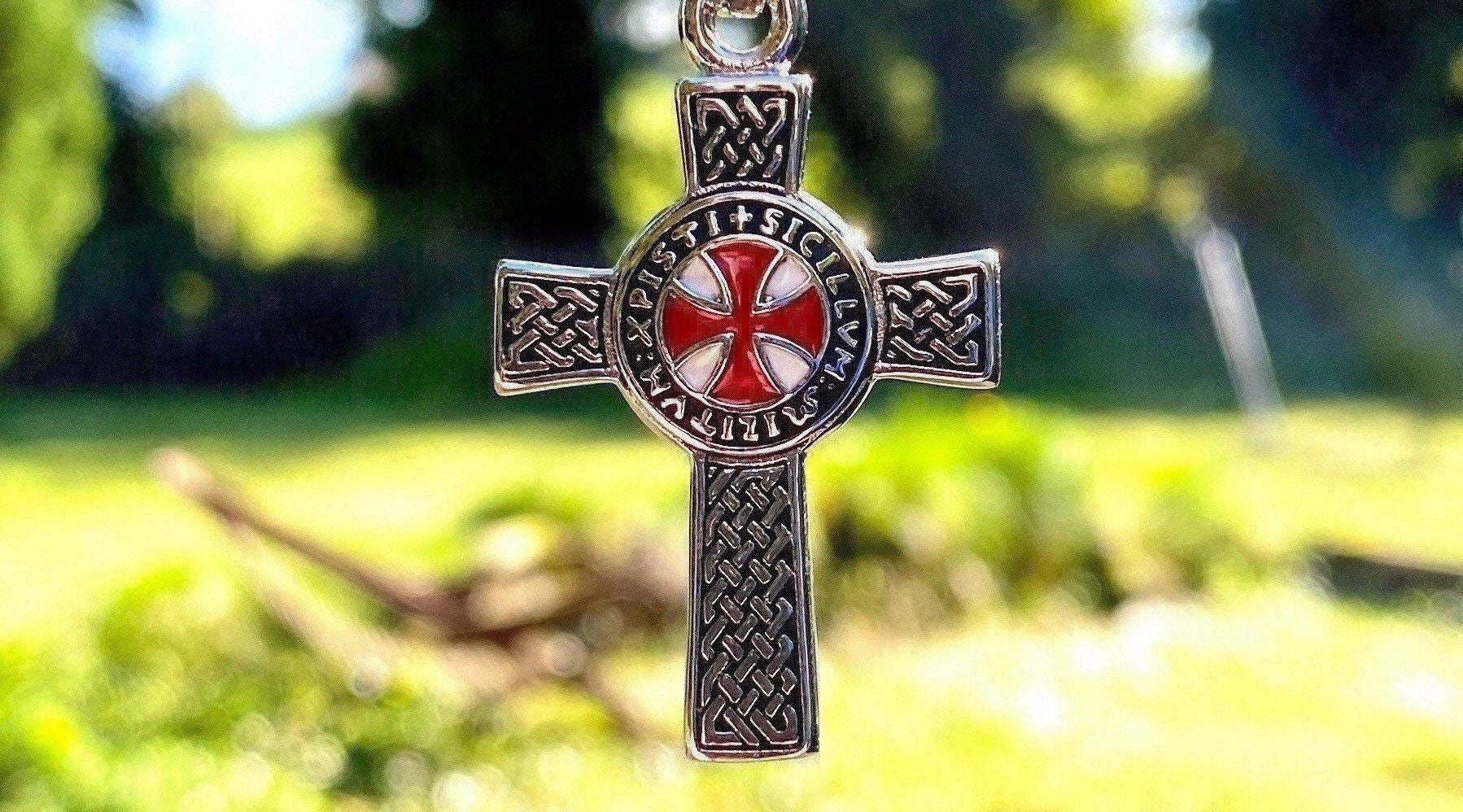 Double Sided Enamel and Steel Knights Templar Cross Pendant