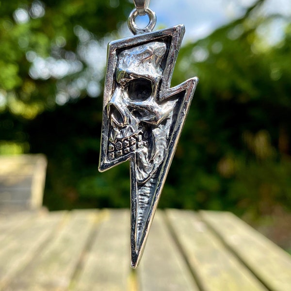 Stainless Steel Lightening Bolt Skull Pendant Necklace
