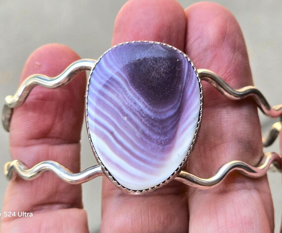 Native American Fabulous Vintage Santo Domingo Purple Shell Sterling Silver Necklace Native American Fabulous Vintage Santo Domingo Purple Shell Sterling Silver Necklace