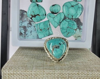 Natural Spiderweb Turquoise Ring, Sterling Silver Statement ring, Large Green Turquoise Stone. Handcrafted Southwest Jewelry.