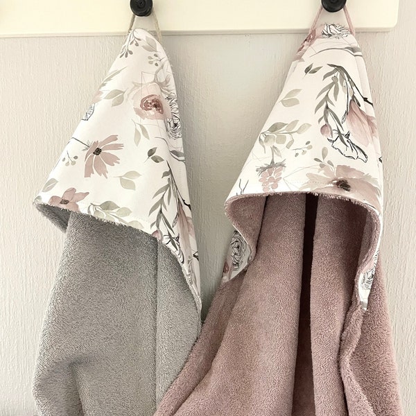 Hooded bath towel for babies, Gray Magnolia flower frottee towel, Kapuzenhandtuch , Baby Badetuch Magnolia