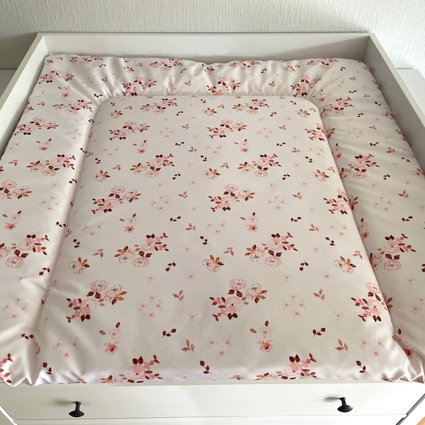Wasserabweisende Wickelauflage mit Rosa Blumenmuster, Wrapping pad, changing pad with Flowers , Water repellent changing pad