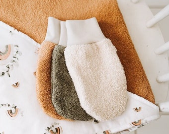 baby washcloth, washing glove, shower mitt