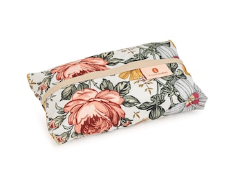 Wet wipes cover Vintage flowers, baby wipes cover, Feuchttuchtasche