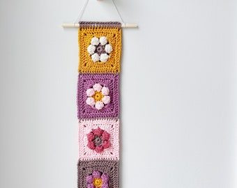 Daisy Granny Square Wall Hanging