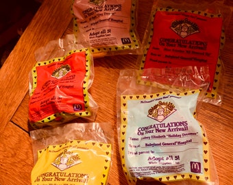 Vintage McDonald&#39;s Happy Meal unused 1992 and 1994 Cabbage Patch Kids!