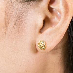 Minimalist Knot Stud Earrings, Dainty Knot Earrings, Love Knot Earrings, Bridesmaid Gifts