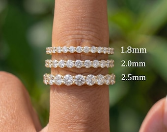 Fede nuziale eternity 3/4 con moissanite / Anello impilabile in oro pavé / Anello anniversario delicato 1,8 mm 2,0 mm 2,5 mm