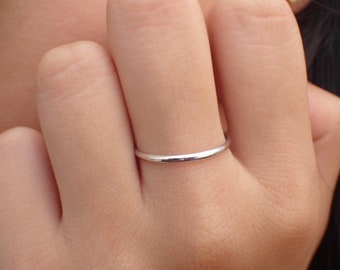 1.8mm Platinum Band, Simple Thin Wedding Band, Half Dome Smooth Plain Band, Thin Dainty Band, Stackable Band