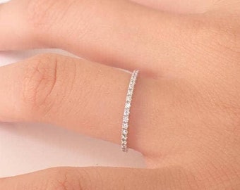 Platinum Diamond Wedding Band, Ladies Platinum Wedding Ring, Dainty Thin Platinum Band, Diamond Stackable Ring, Diamond Wedding Ring