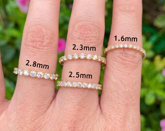 14K Gold Diamond Eternity Ring: Shared Prong Wedding Band