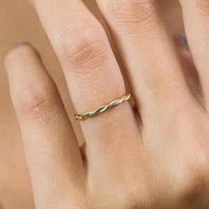 Twisted Skinny Wedding Band, 14k Solid Gold Stackable Twist Ring, Classic Twisted Plain Stacking Ring, Dainty Twist Ring image 1