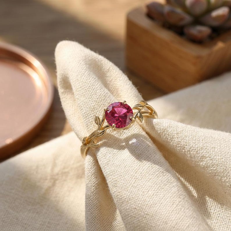 0,8 kt robijnen ring, vintage ronde robijn ring, op de natuur geïnspireerde wijnstok stapelring, ring geboortesteen juli afbeelding 10