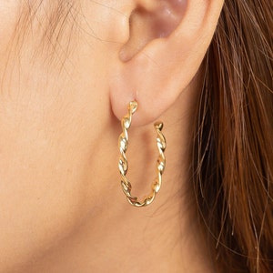 Twisted Circle Hoop Earrings, 14k Solid Gold Hoop Earrings, Dainty Large Hoop Earrings, Minimalist Earrings For Women