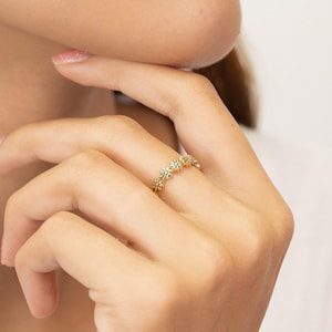 Daisy Flower Ring, 14K Solid Gold Natural Flower Jewelry, Flower Ring, Gift for Women, Bridesmaids Gift