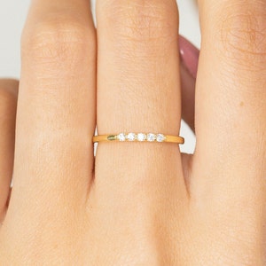 5 Stone Simulated Diamond Ring, 14k Solid Gold Wedding Ring, Engagement Statement Ring, Unique Promise Ring