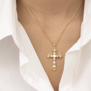 Diamond Cross Necklace, 14K Solid Gold Diamond Cross Pendant, Minimalist Cross Necklace, Protection Necklace, Religious Gifts