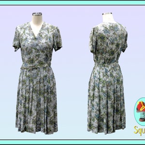 Vintage 1940s Dress Floral Rayon Dress image 1