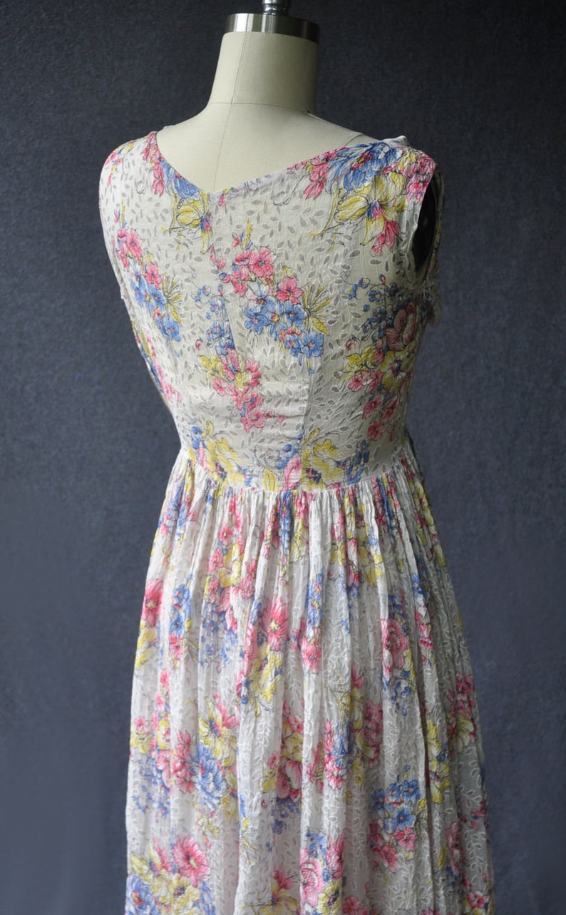 Vintage 1950s Dress Floral Tea Dress image 7