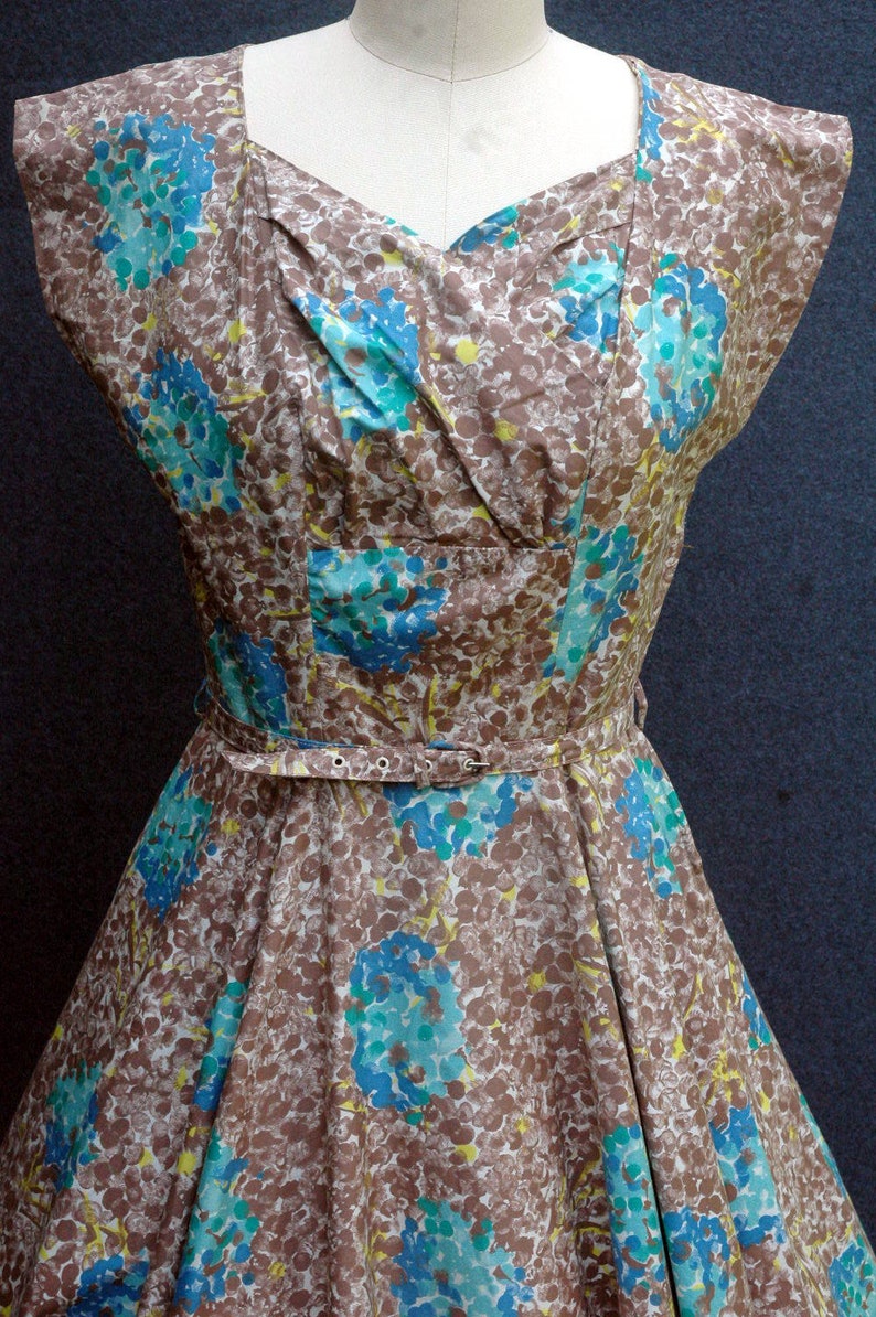 Vintage 1950s Blue Floral Dress
