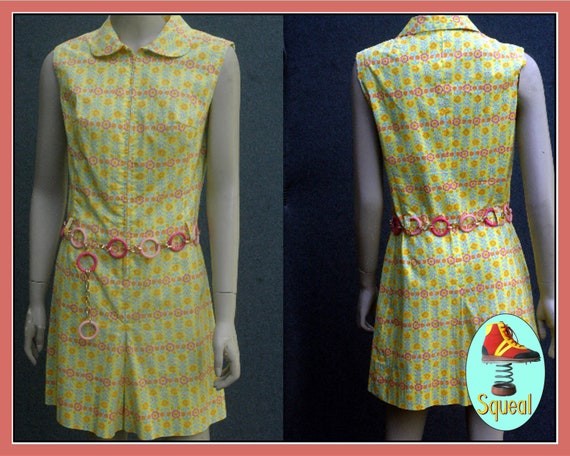 Vintage 1960s Yellow Floral Play Suit Romper