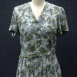 Vintage 1940s Dress Floral Rayon Dress image 7