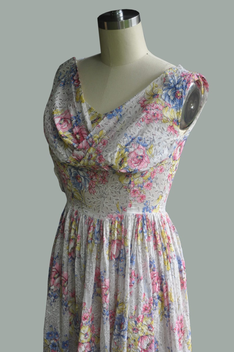 Vintage 1950s Dress Floral Tea Dress image 8