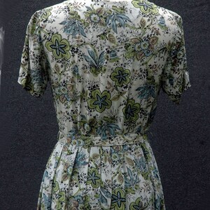 Vintage 1940s Dress Floral Rayon Dress image 6