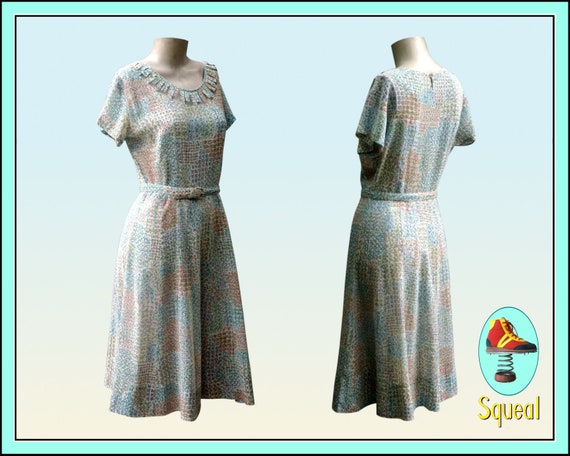 Vintage 1940s  Dress Floral Day Dress by Cay Artl… - image 1