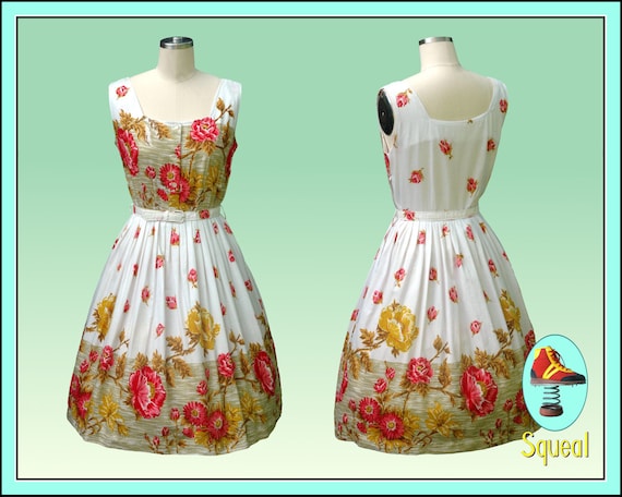 Vintage 1950s Dress Floral Border Print Dress - image 1