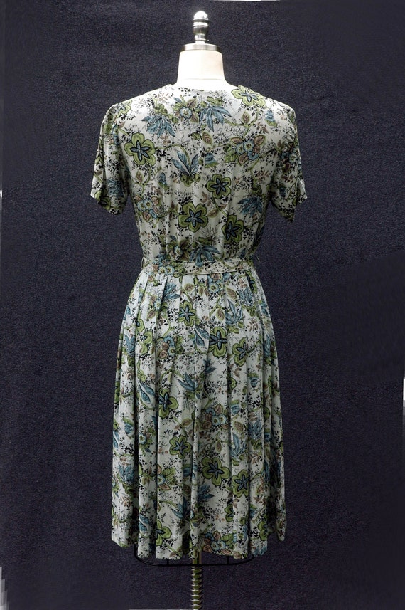 Vintage 1940s Dress Floral Rayon Dress - image 5