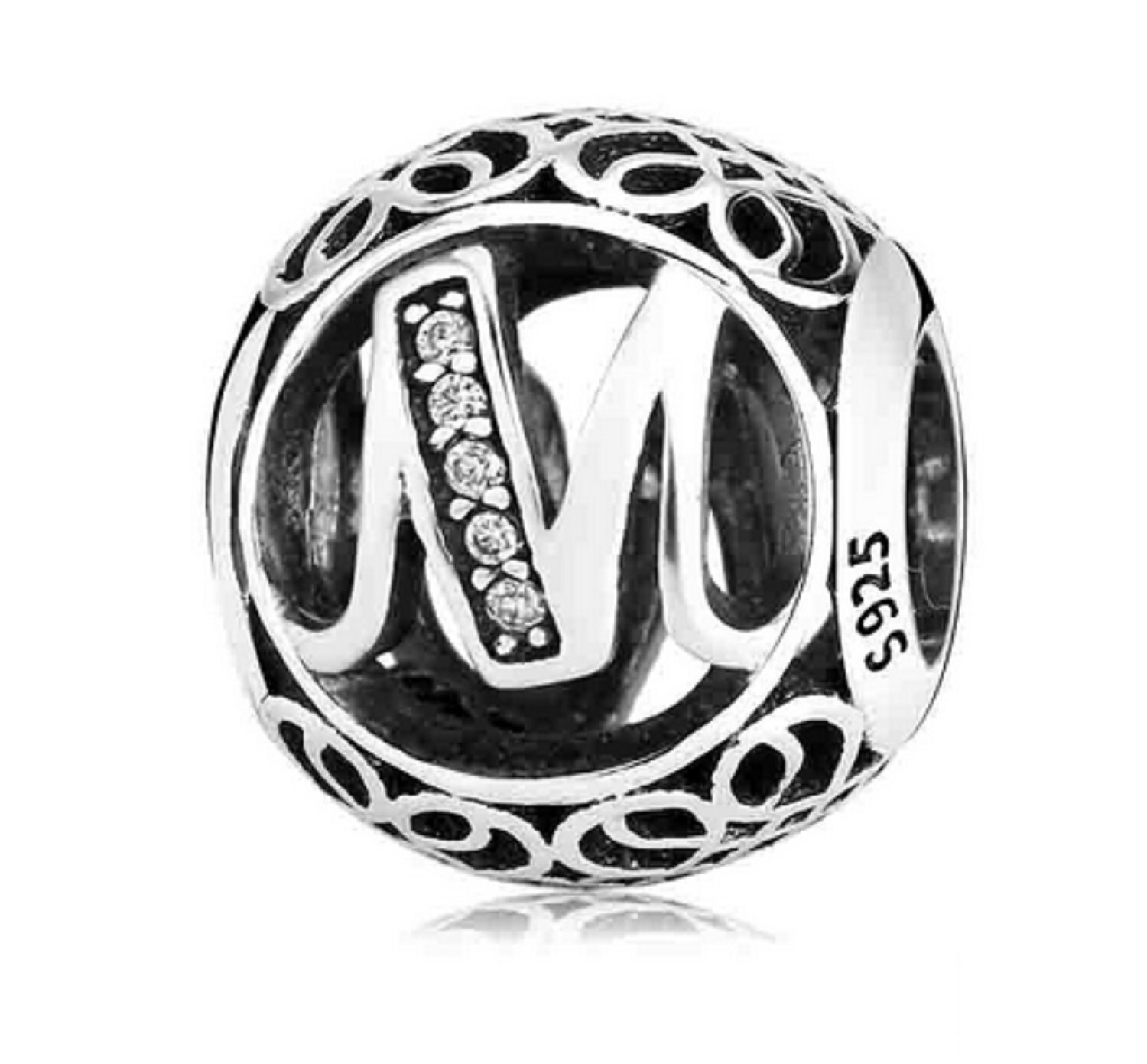 Pandora letter m store